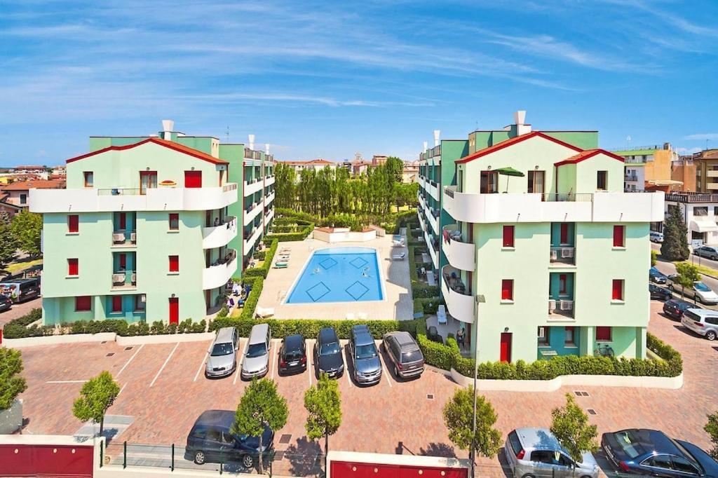Apartment In Caorle With Heating 외부 사진