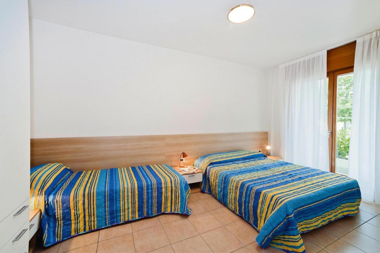 Apartment In Caorle With Heating 외부 사진