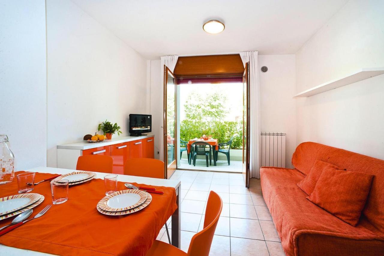Apartment In Caorle With Heating 외부 사진