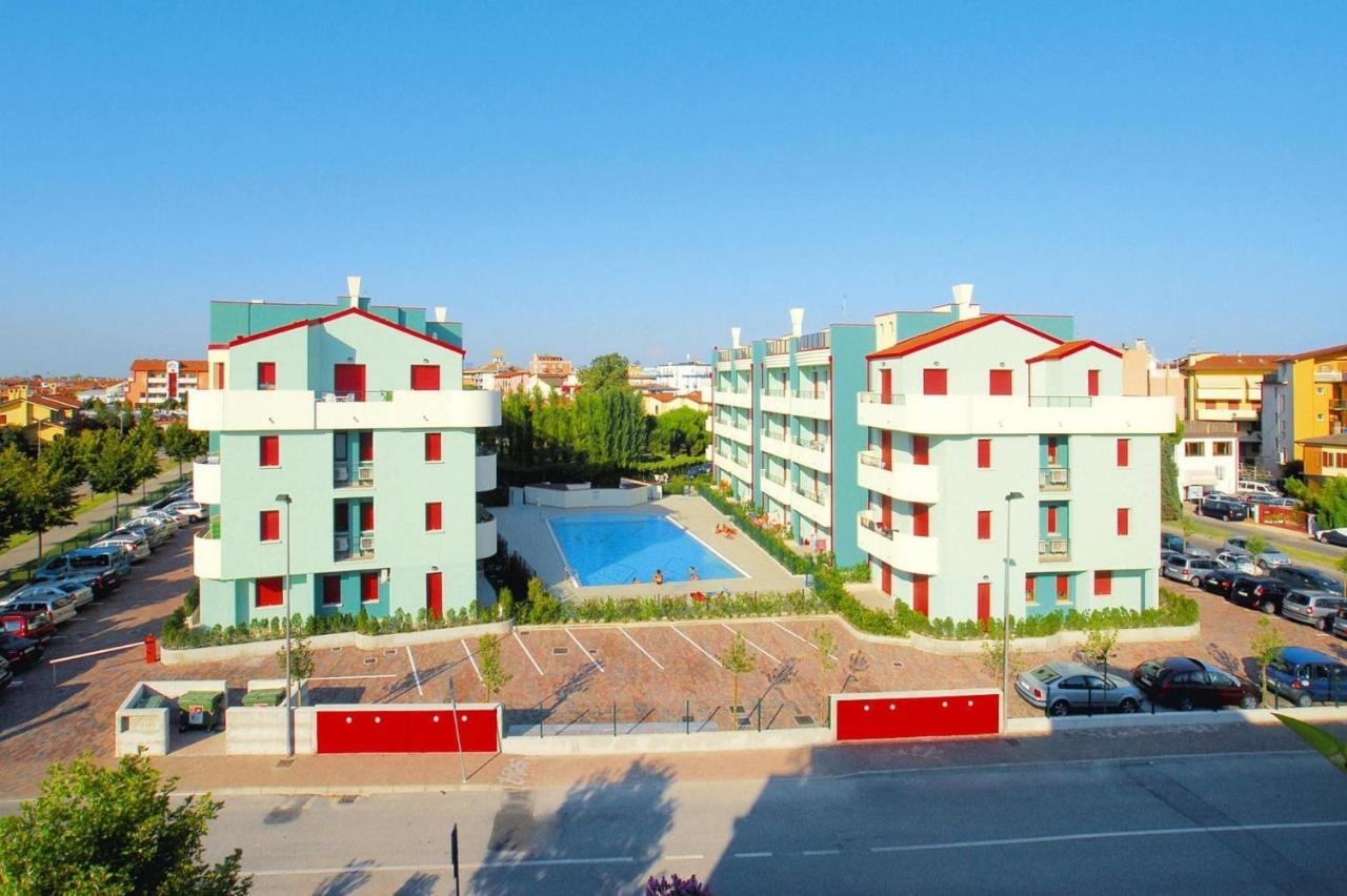 Apartment In Caorle With Heating 외부 사진